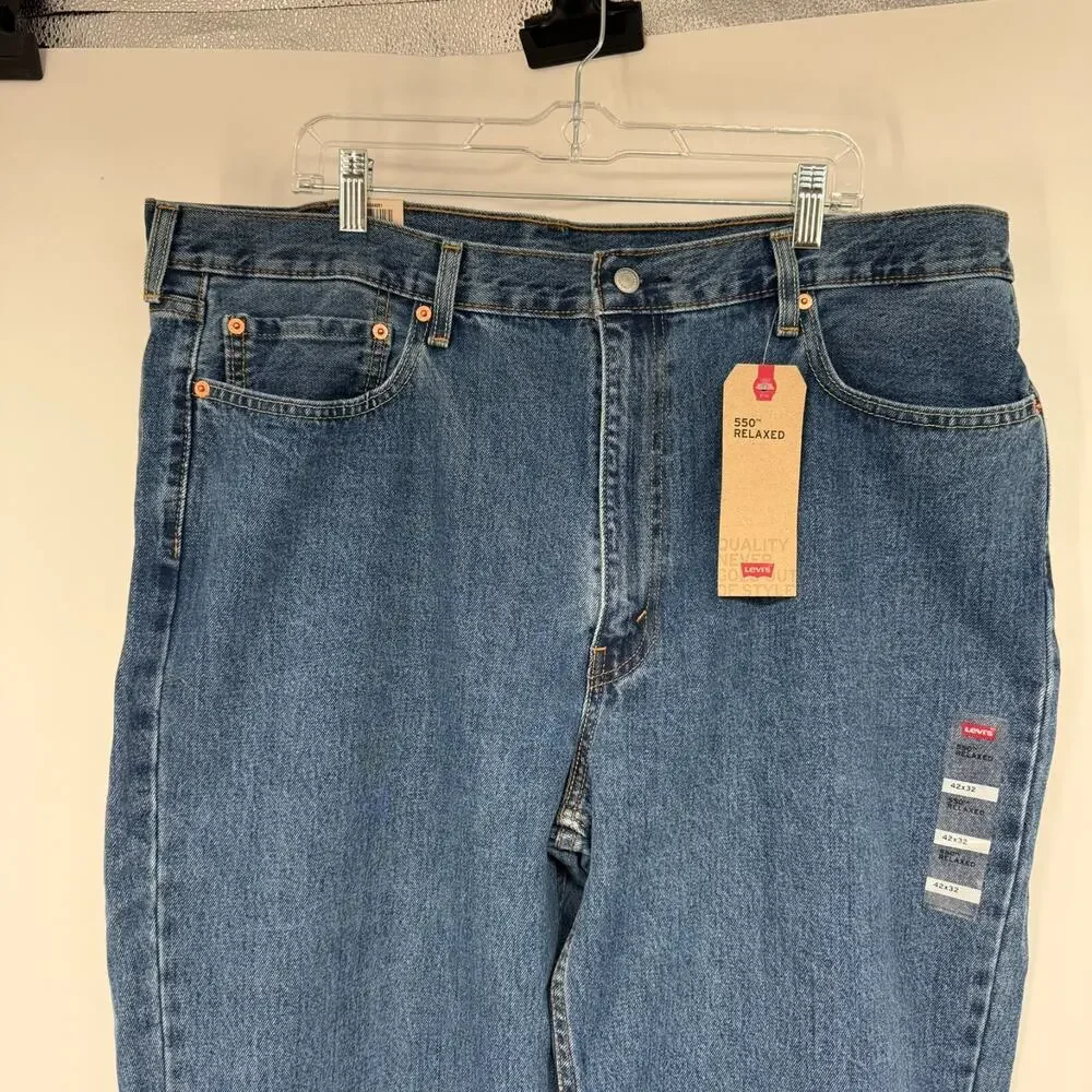 NWT Levi's 550 Jeans Mens 42x32 Blue Denim Relaxed Fit Tapered Classic Americana